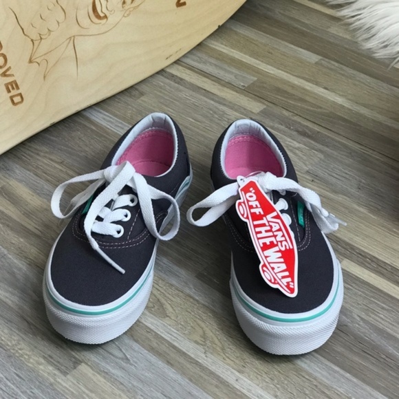 VANS 🔥SALE🔥 ERA POP Rabbit Grey US Kid’s 11 (Toddler Girl) Sneakers VN-0YMAFKB - Picture 2 of 6